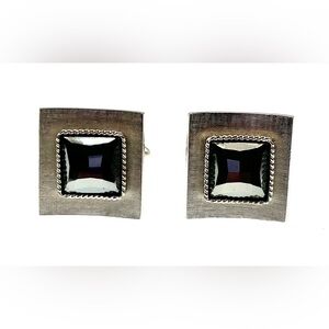 Vintage Textured Silver Tone Cufflinks Faceted Black Center Gem Signed Swank